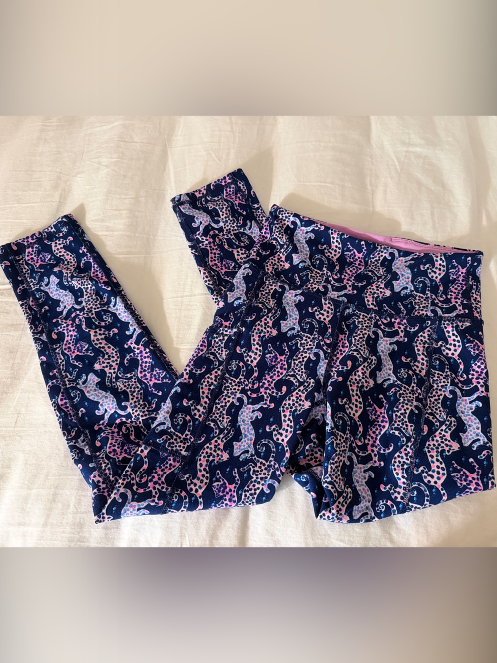 Lilly Pulitzer Women’s Navy Blue Pink Leopard-Print Leggings - Picture 6 of 7